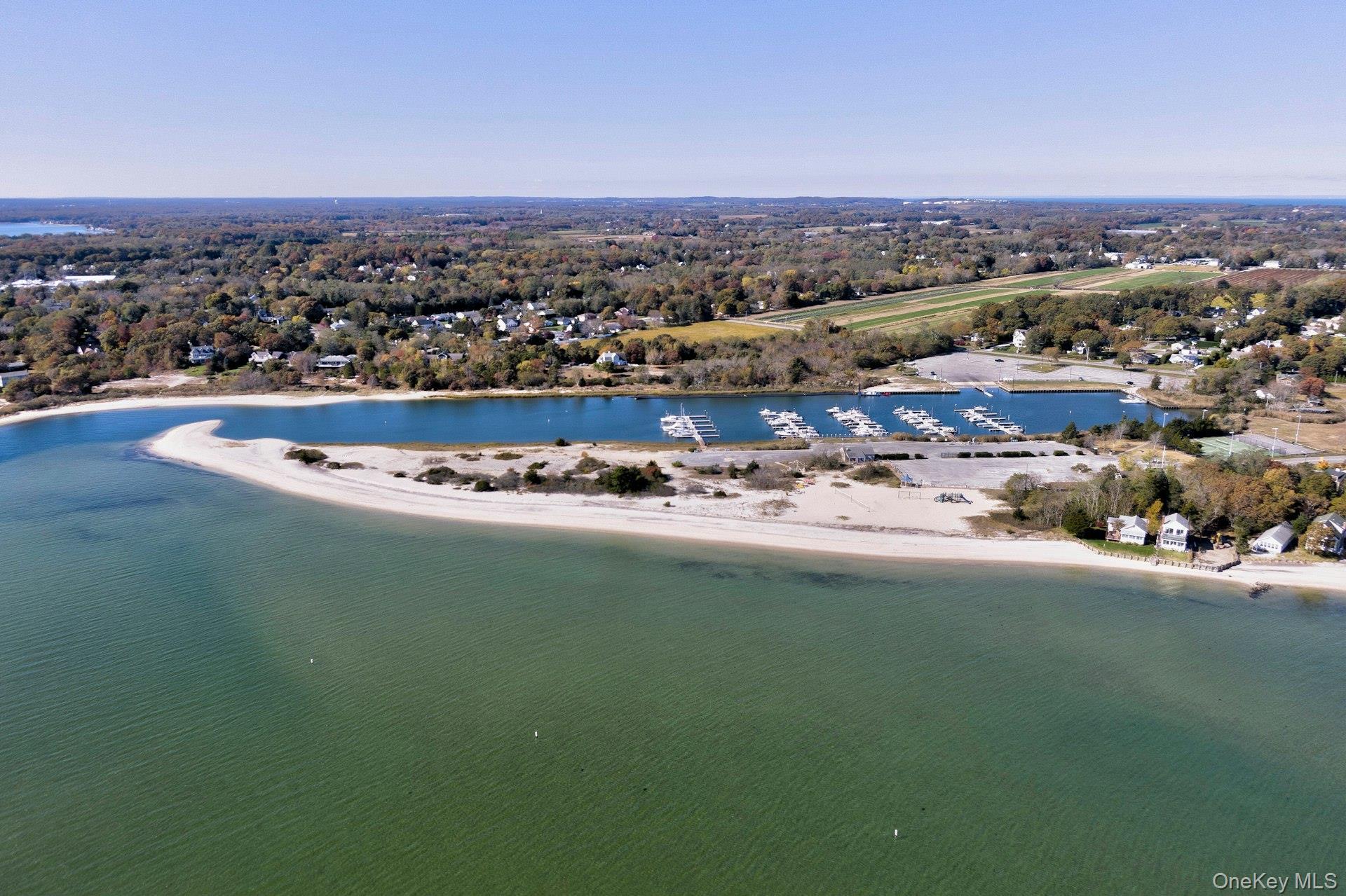 Single Family High Meadow  Suffolk County, NY 11901, MLS-927104-29