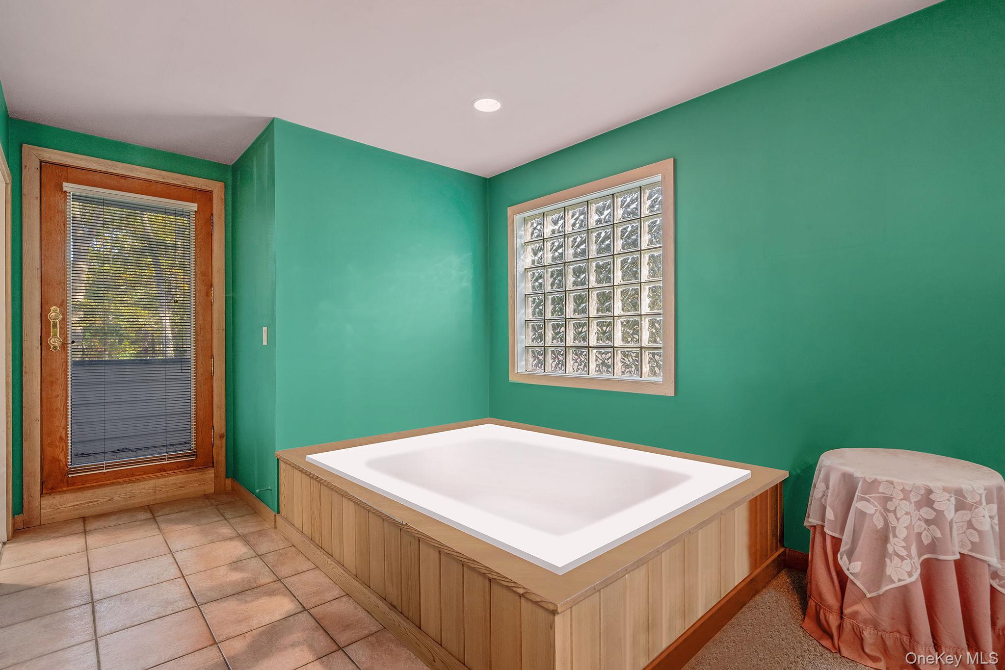 Single Family Brookhaven Suffolk County, NY 11901, MLS-927108-20