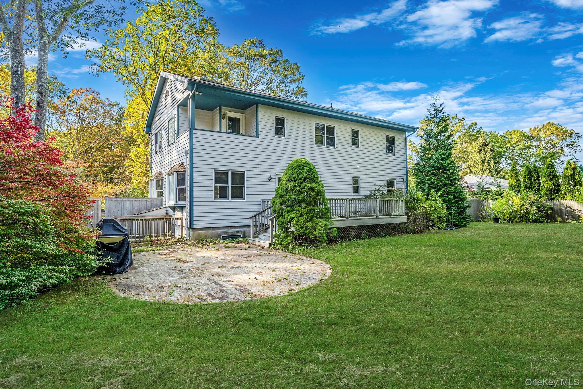 Single Family Brookhaven Suffolk County, NY 11901, MLS-927108-27