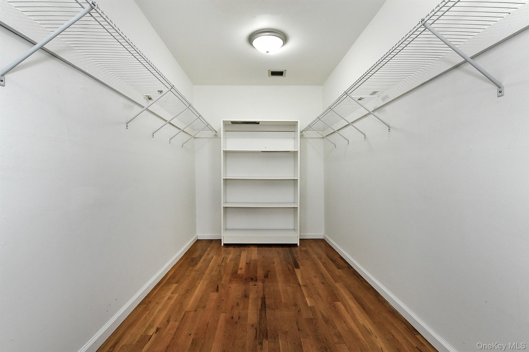 Single Family Melia Suffolk County, NY 11746, MLS-927116-21