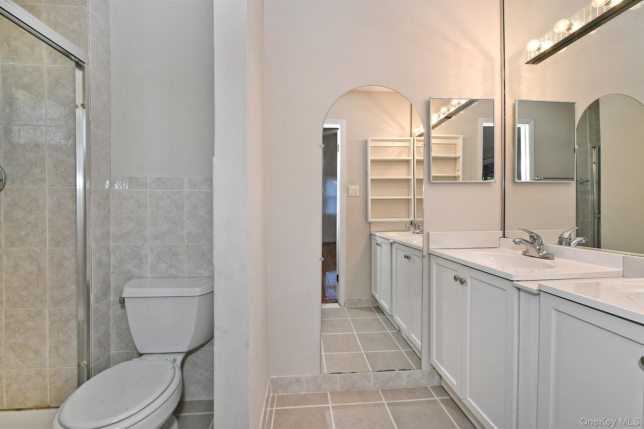 Single Family Melia Suffolk County, NY 11746, MLS-927116-22