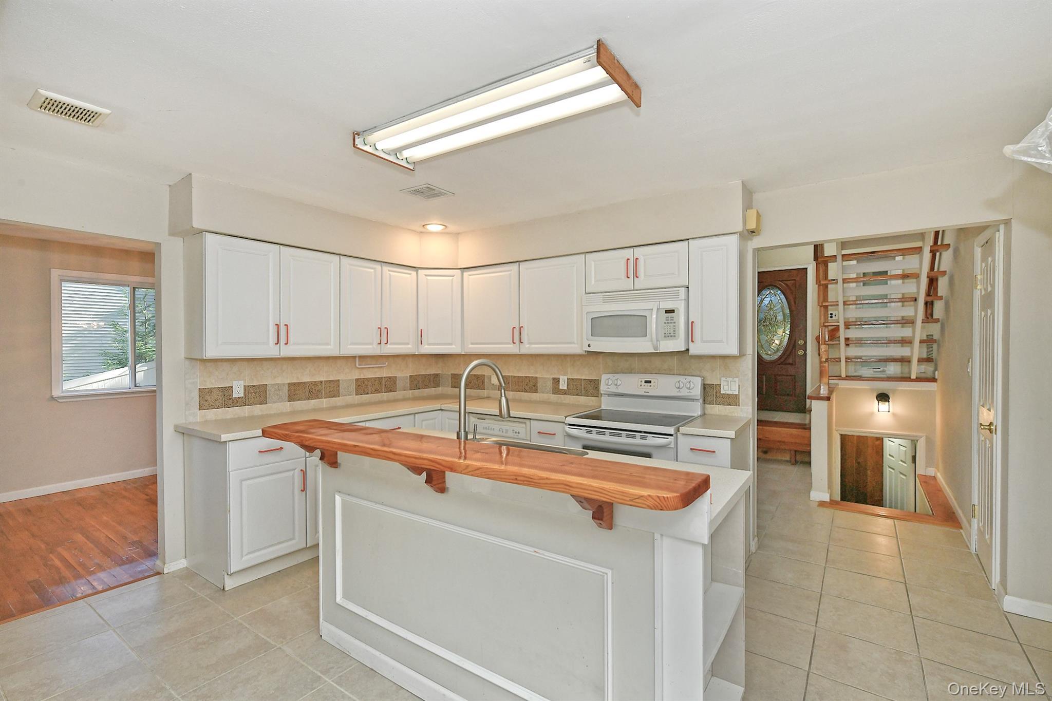 Single Family Melia Suffolk County, NY 11746, MLS-927116-7