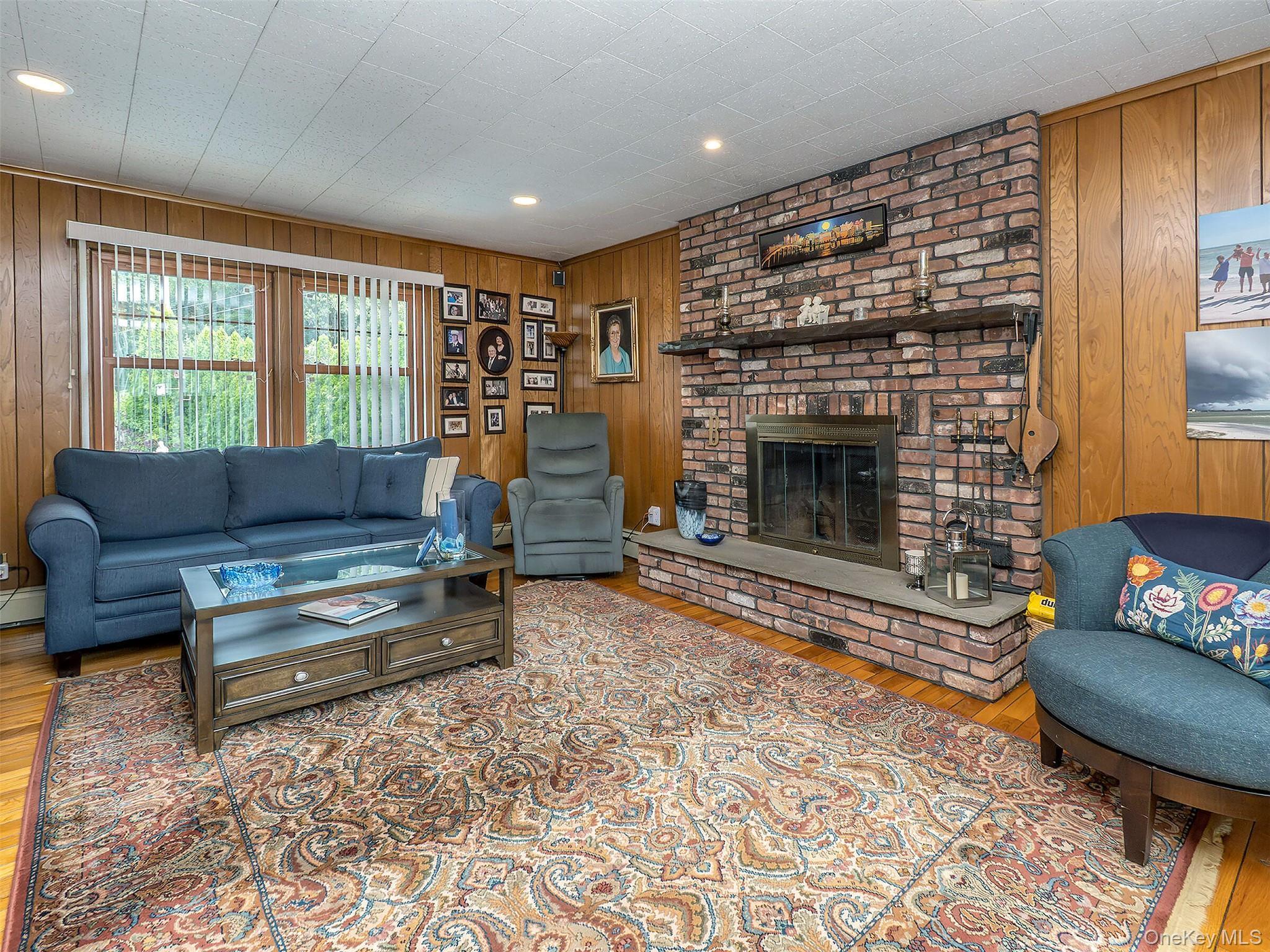 Single Family Harbor Nassau County, NY 11545, MLS-927117-13