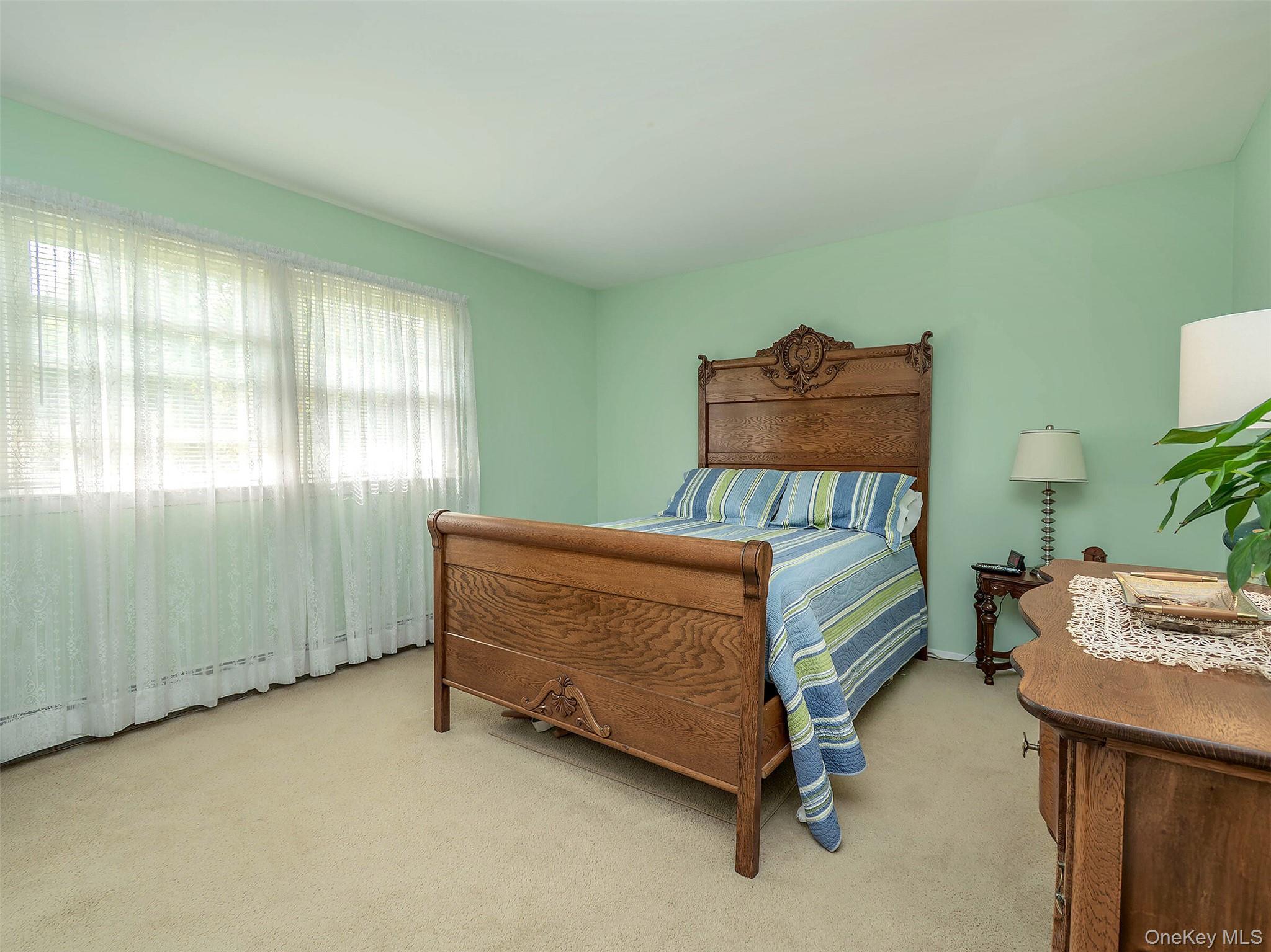 Single Family Harbor Nassau County, NY 11545, MLS-927117-21