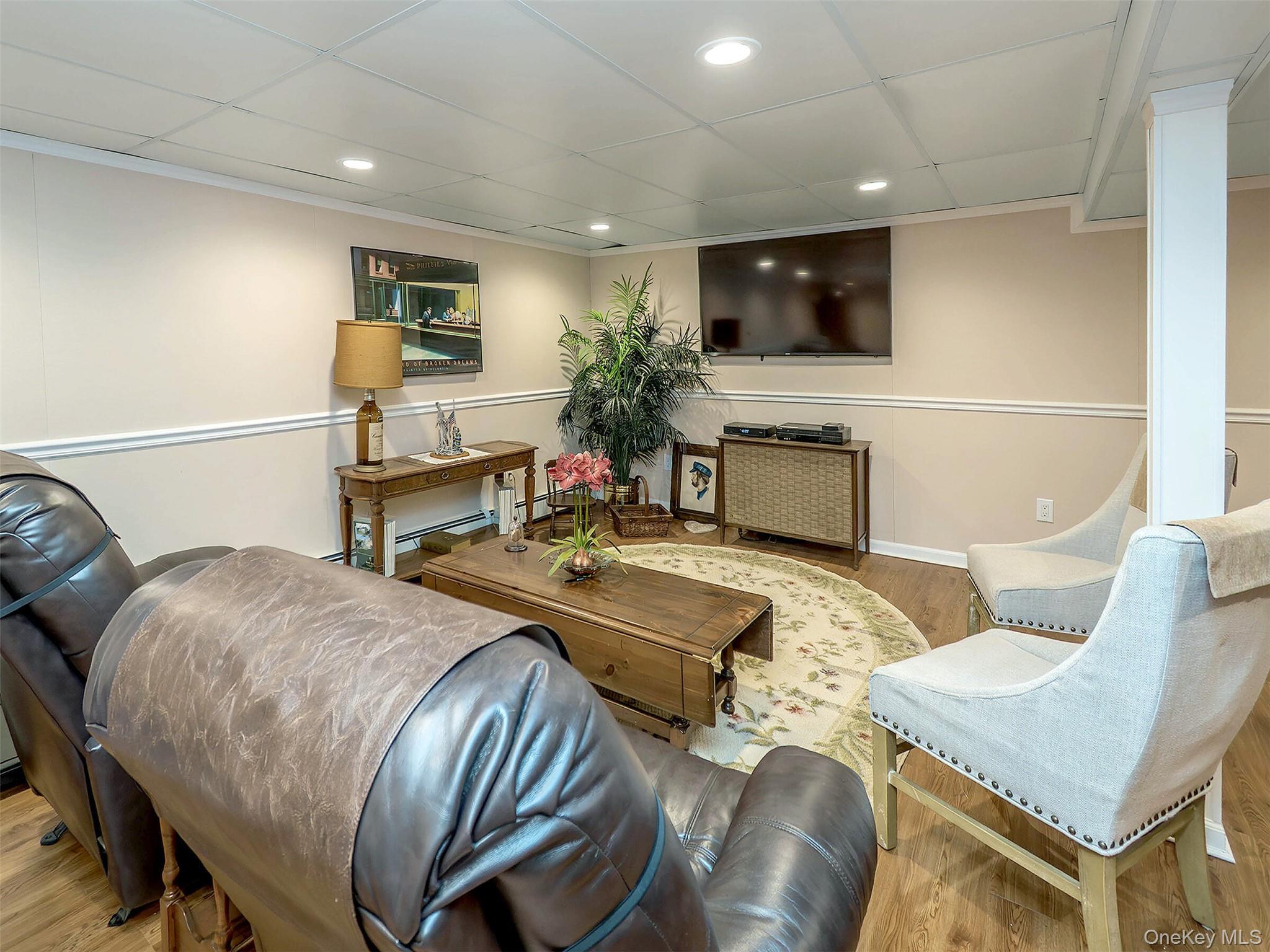 Single Family Harbor Nassau County, NY 11545, MLS-927117-28