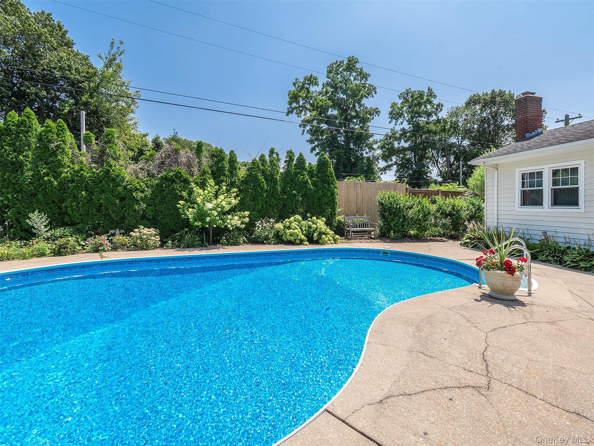 Single Family Harbor Nassau County, NY 11545, MLS-927117-45