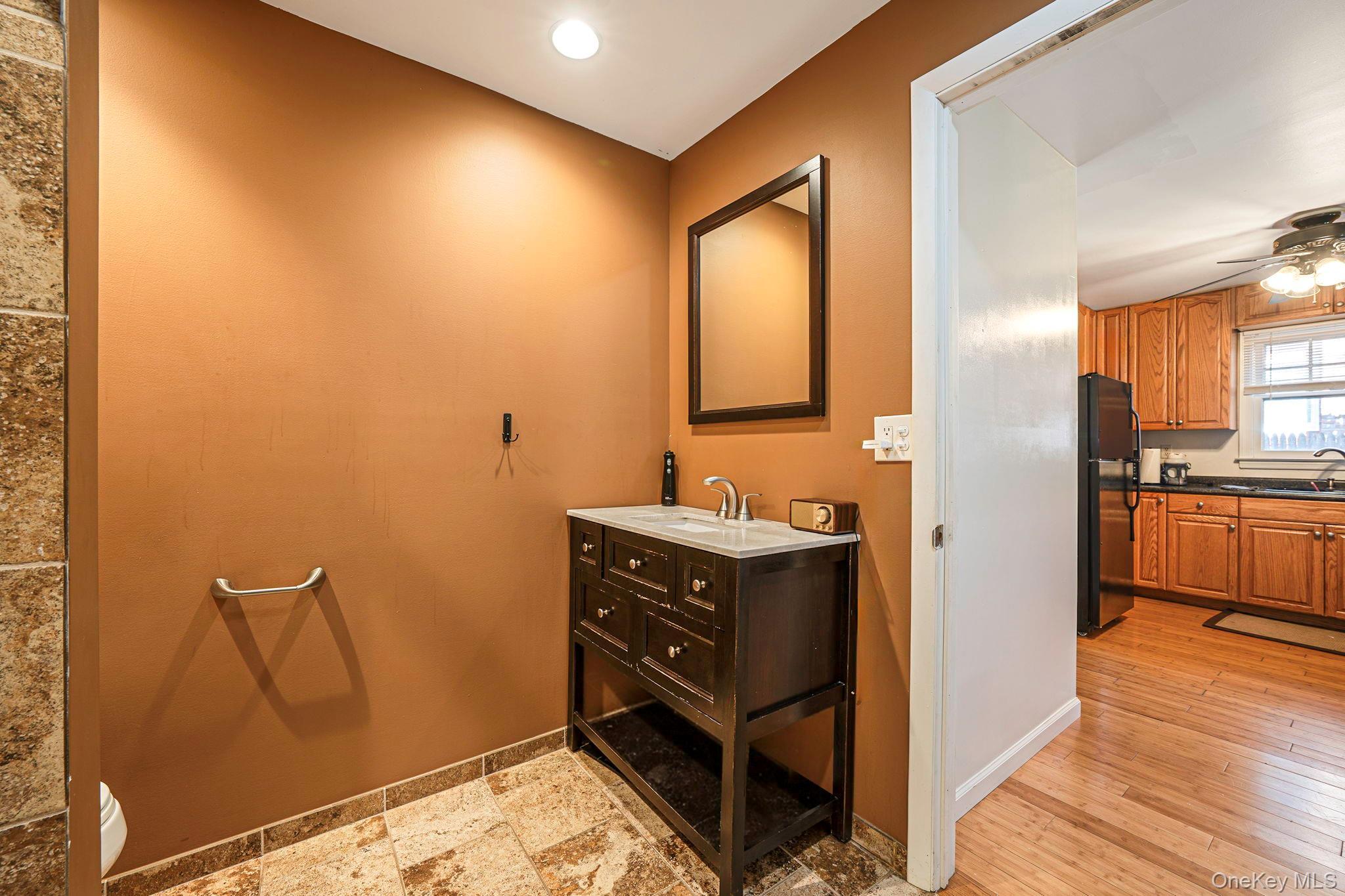 Single Family Lakeside  Suffolk County, NY 11961, MLS-927125-14