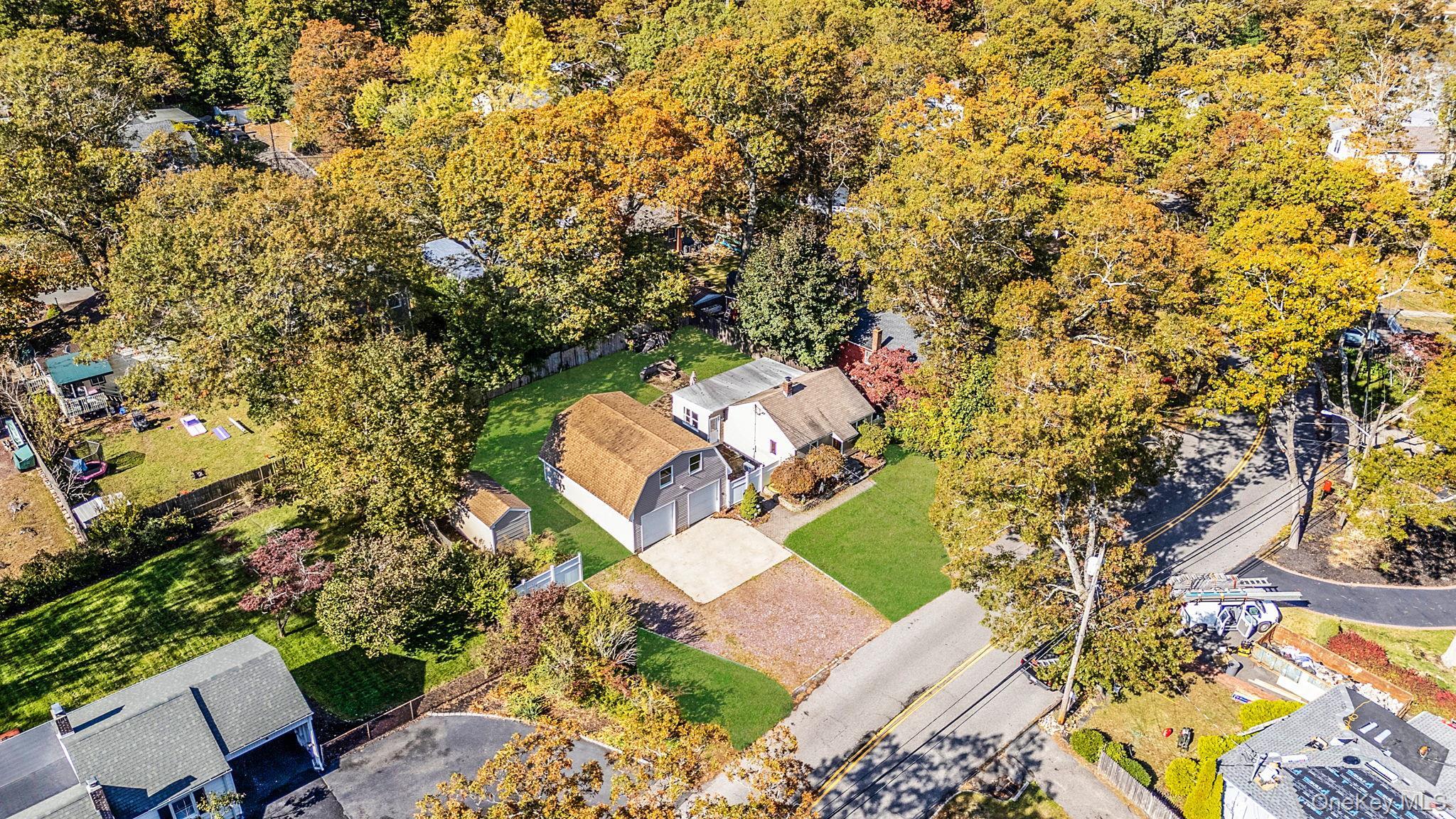 Single Family Lakeside  Suffolk County, NY 11961, MLS-927125-29