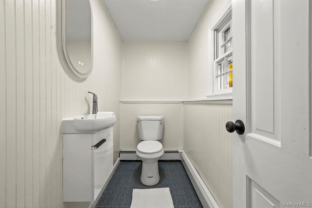 Single Family Glen Orange County, NY 12550, MLS-927129-12