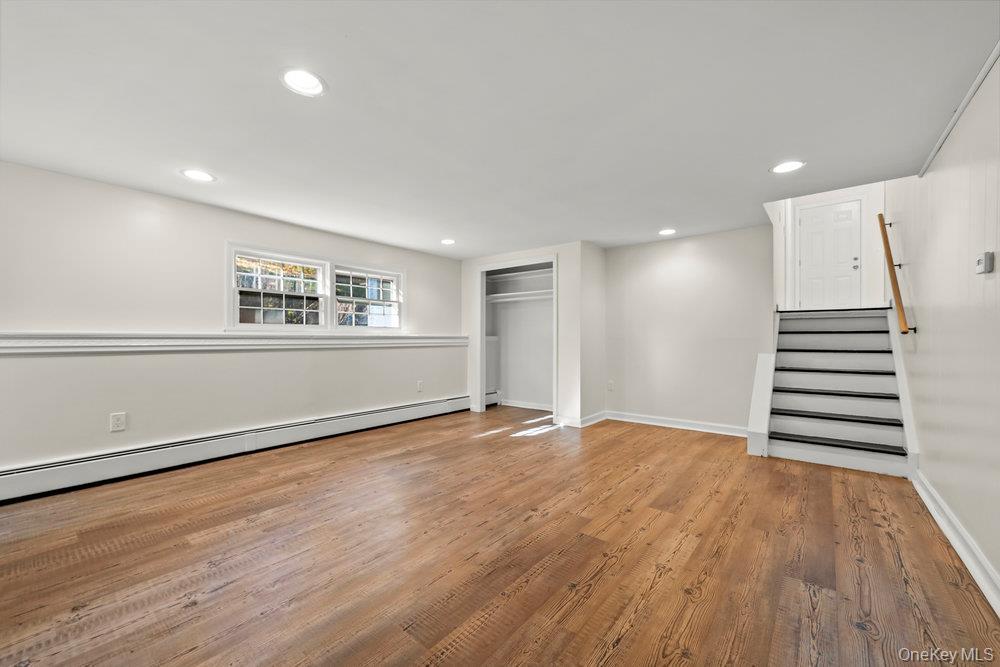 Single Family Glen Orange County, NY 12550, MLS-927129-26