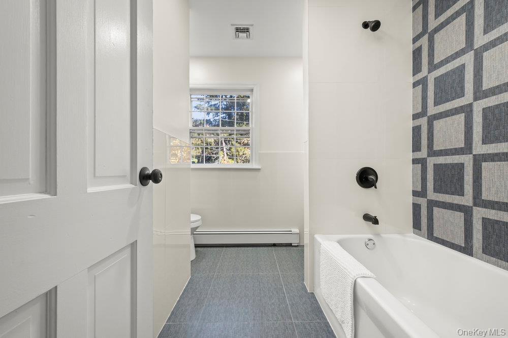 Single Family Glen Orange County, NY 12550, MLS-927129-27