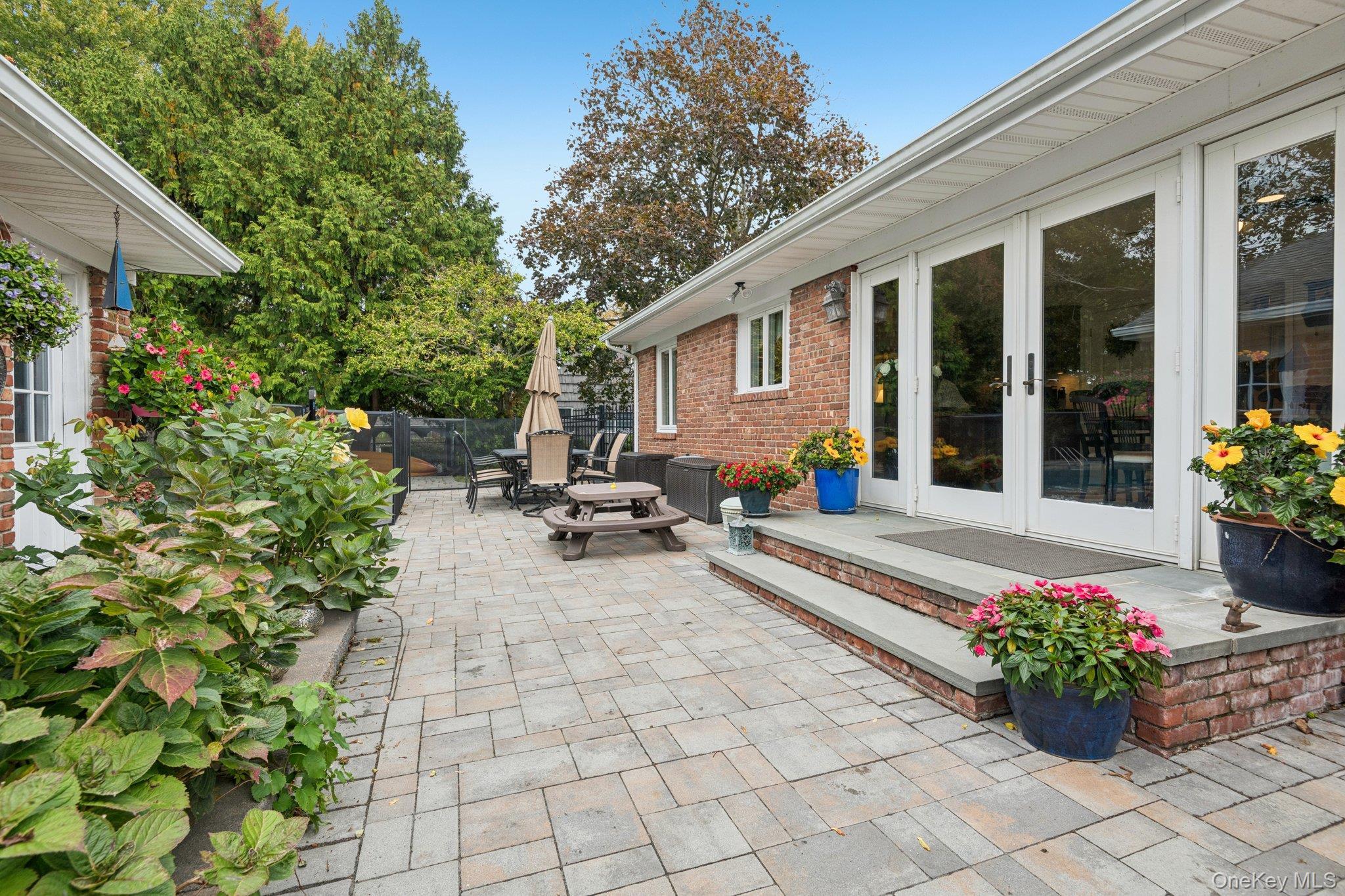 Single Family Great River Suffolk County, NY 11739, MLS-927154-28