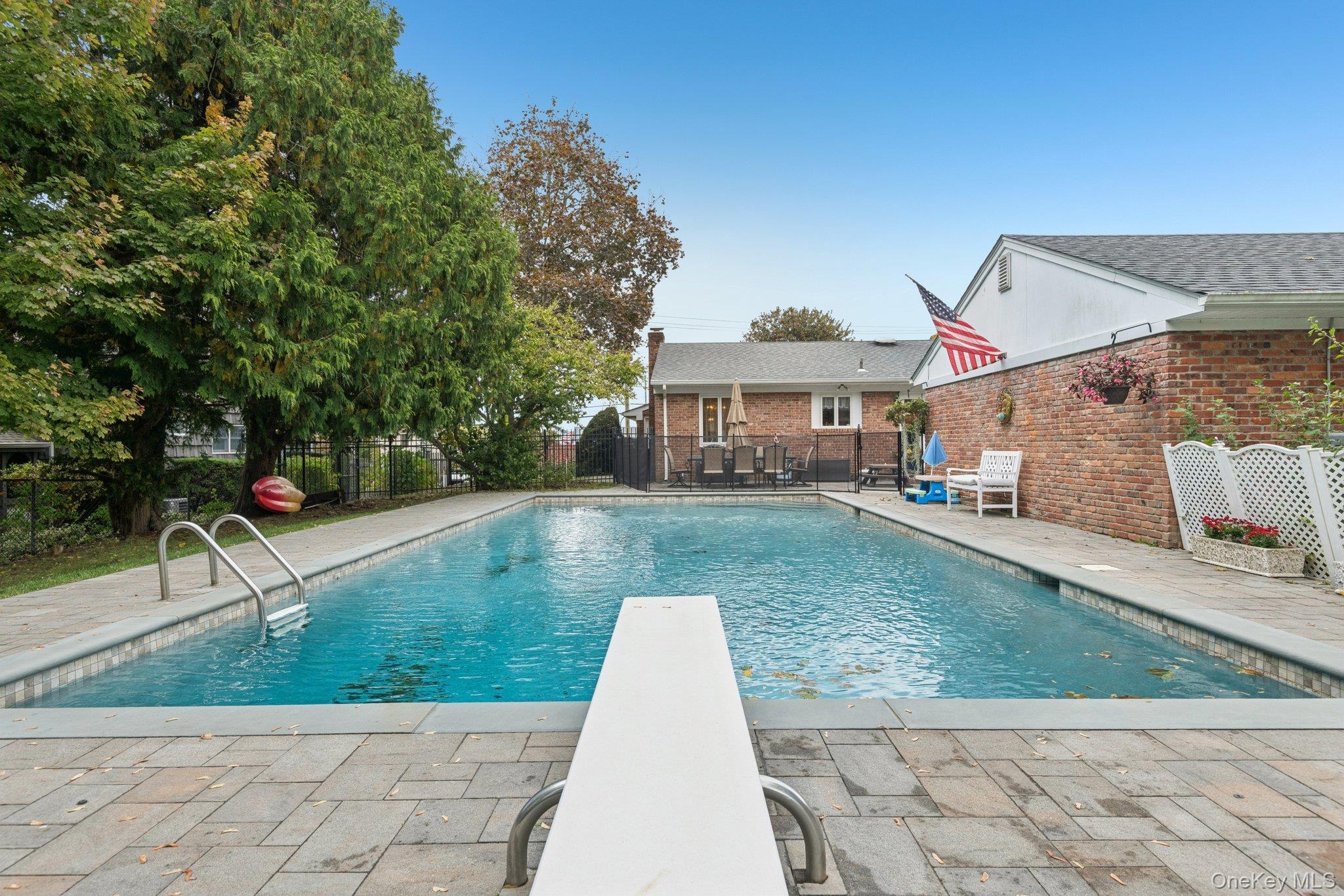 Single Family Great River Suffolk County, NY 11739, MLS-927154-32