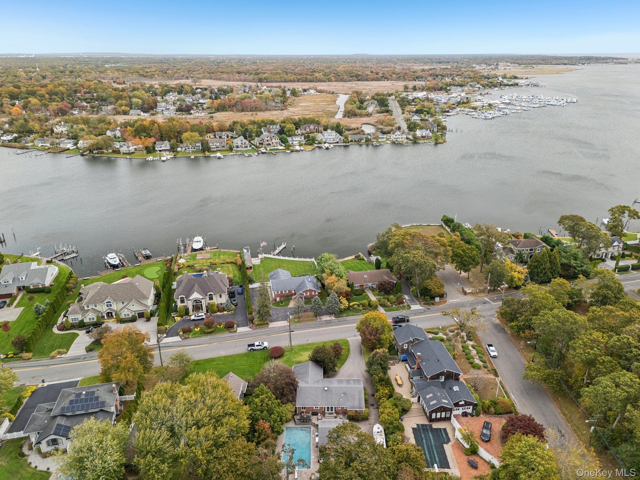 Single Family Great River Suffolk County, NY 11739, MLS-927154-47