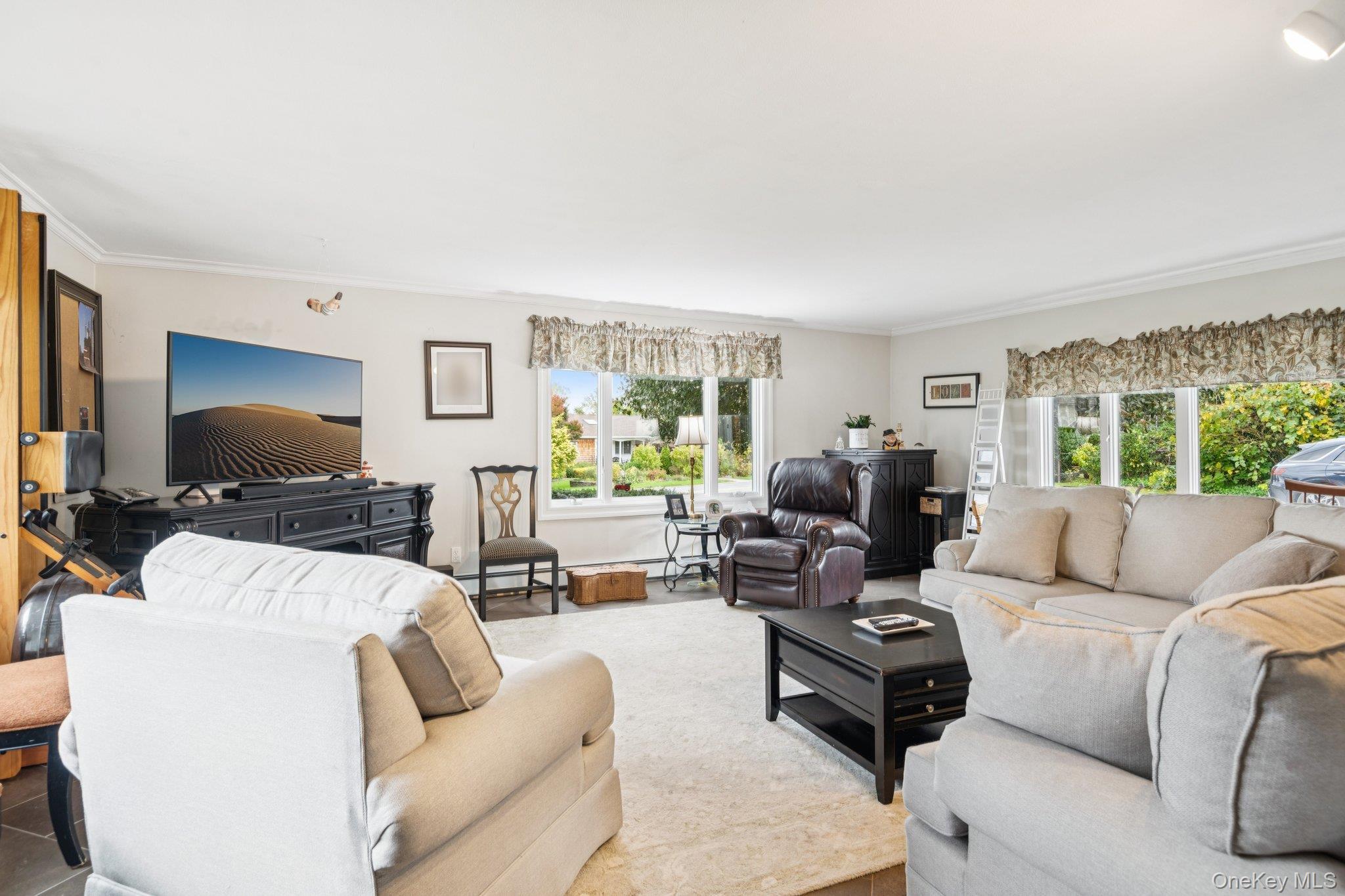 Single Family Great River Suffolk County, NY 11739, MLS-927154-8