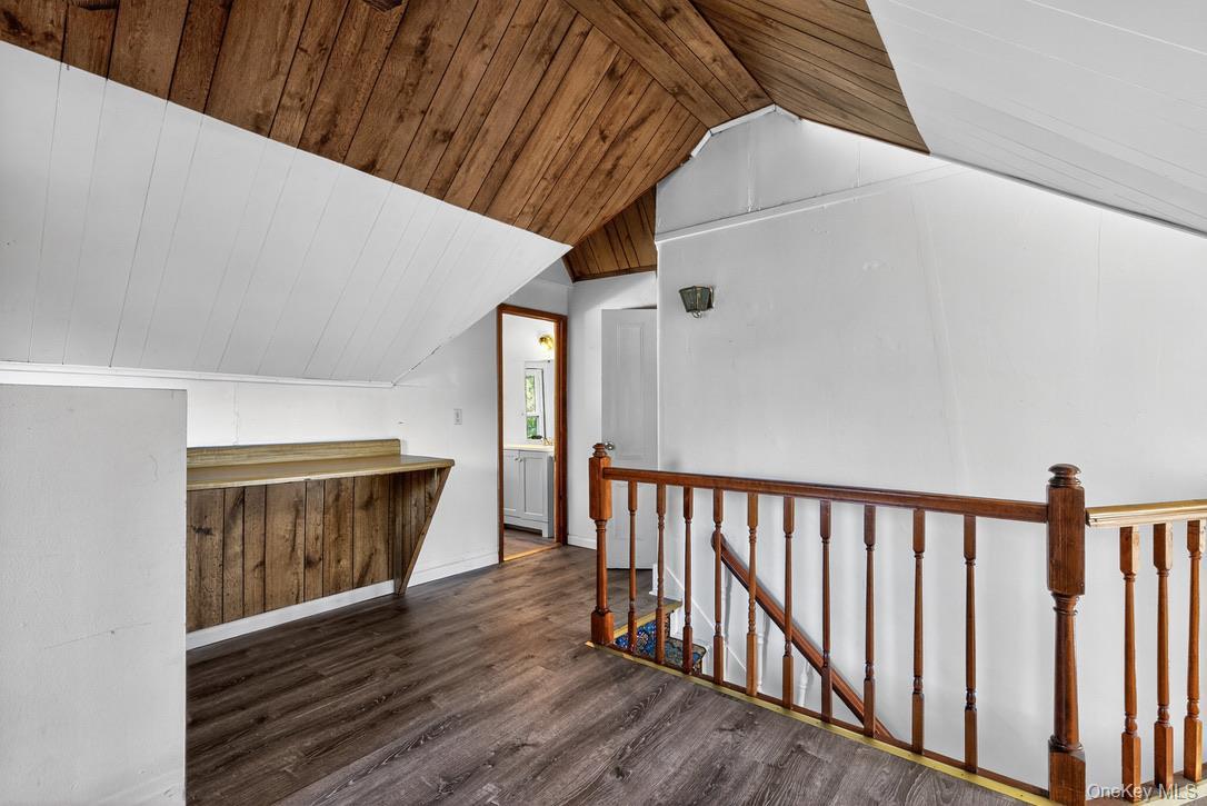 Single Family Paye  Dutchess County, NY 12508, MLS-927164-24