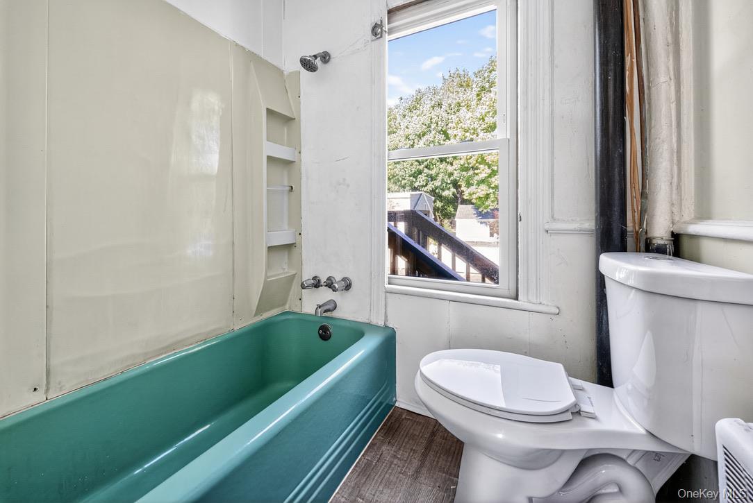 Single Family Paye  Dutchess County, NY 12508, MLS-927164-25