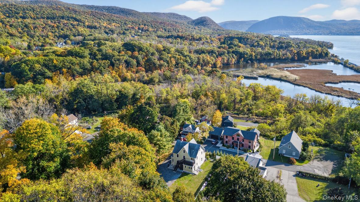 Single Family Paye  Dutchess County, NY 12508, MLS-927164-3