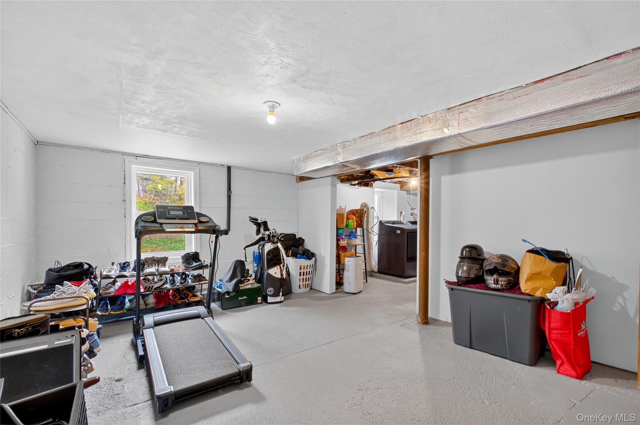 Single Family Russell  Dutchess County, NY 12590, MLS-927167-25