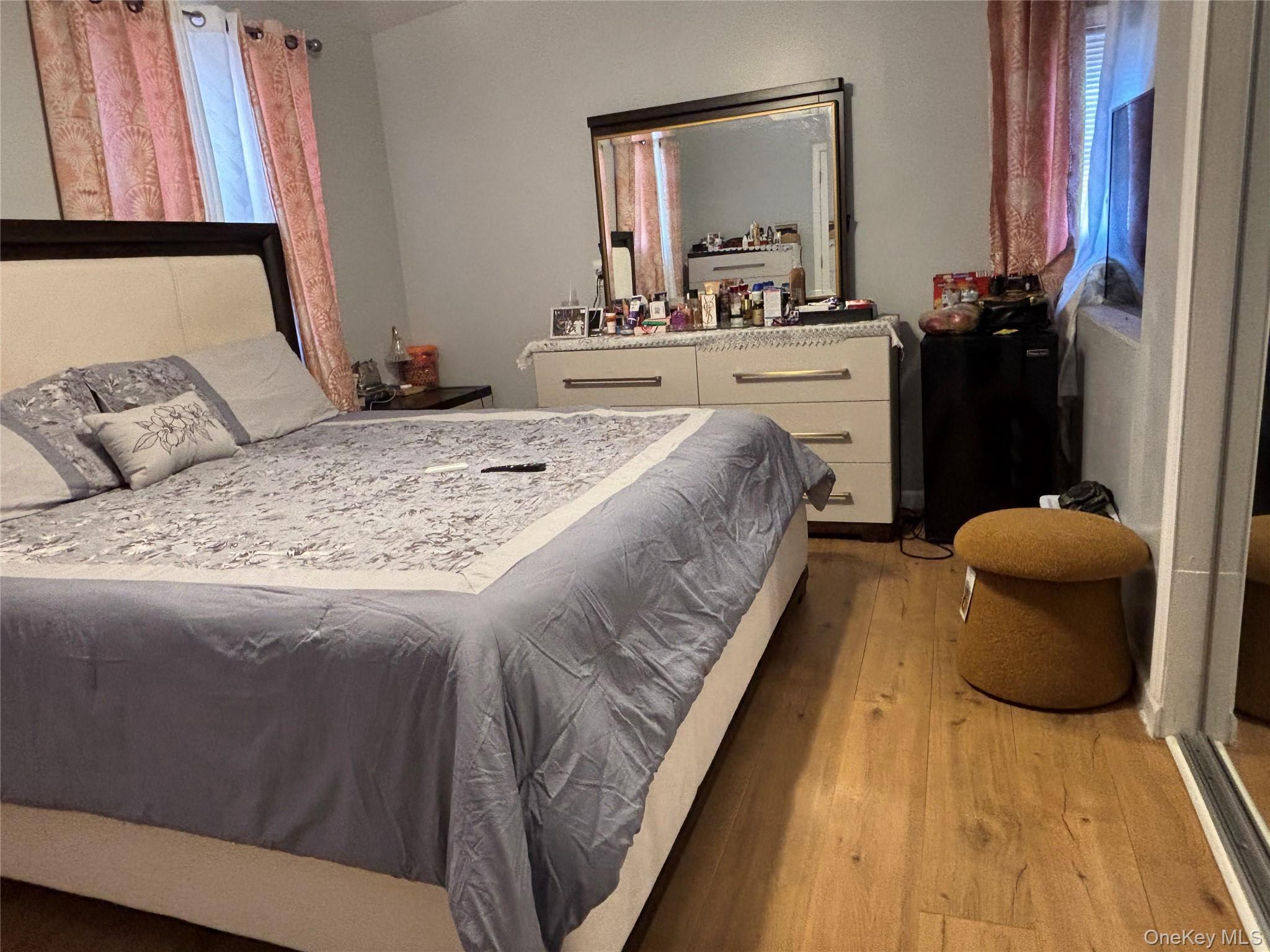 Single Family 224th Queens, NY 11413, MLS-927172-15