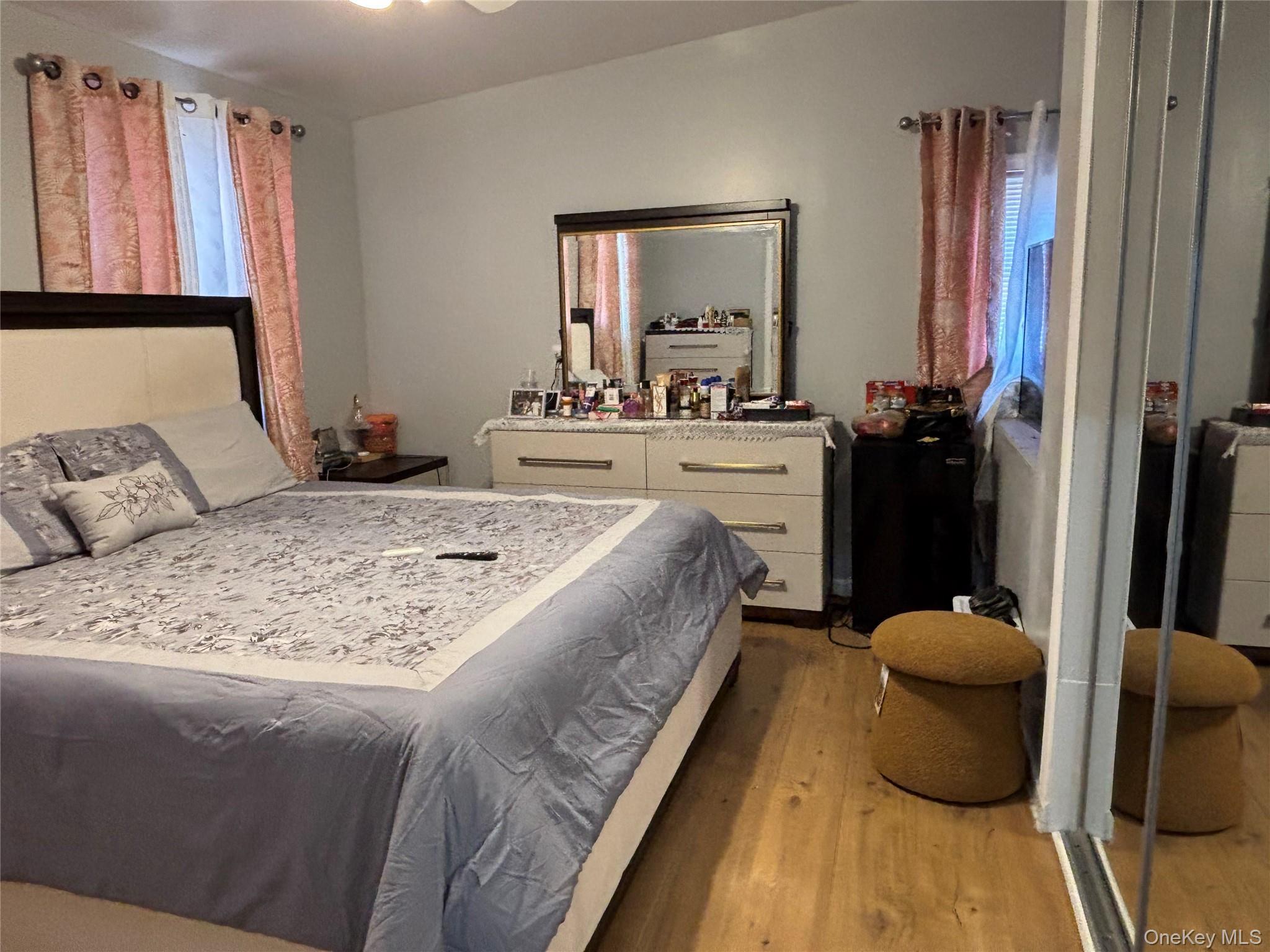 Single Family 224th Queens, NY 11413, MLS-927172-16