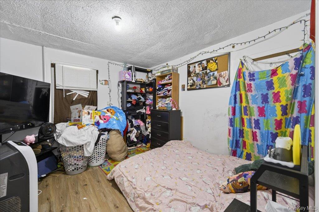 Single Family Main  Sullivan County, NY 12721, MLS-927174-23