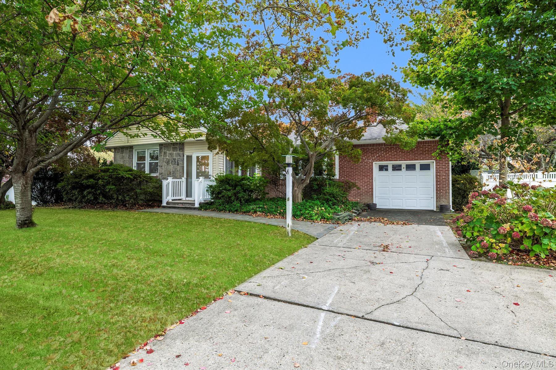 Single Family Keats  Suffolk County, NY 11740, MLS-927177-2