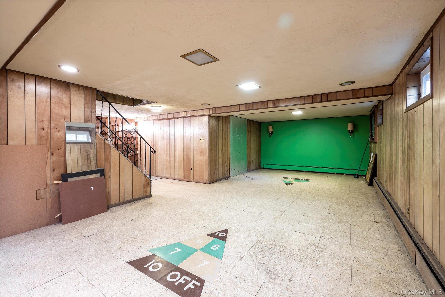 Single Family Keats  Suffolk County, NY 11740, MLS-927177-25