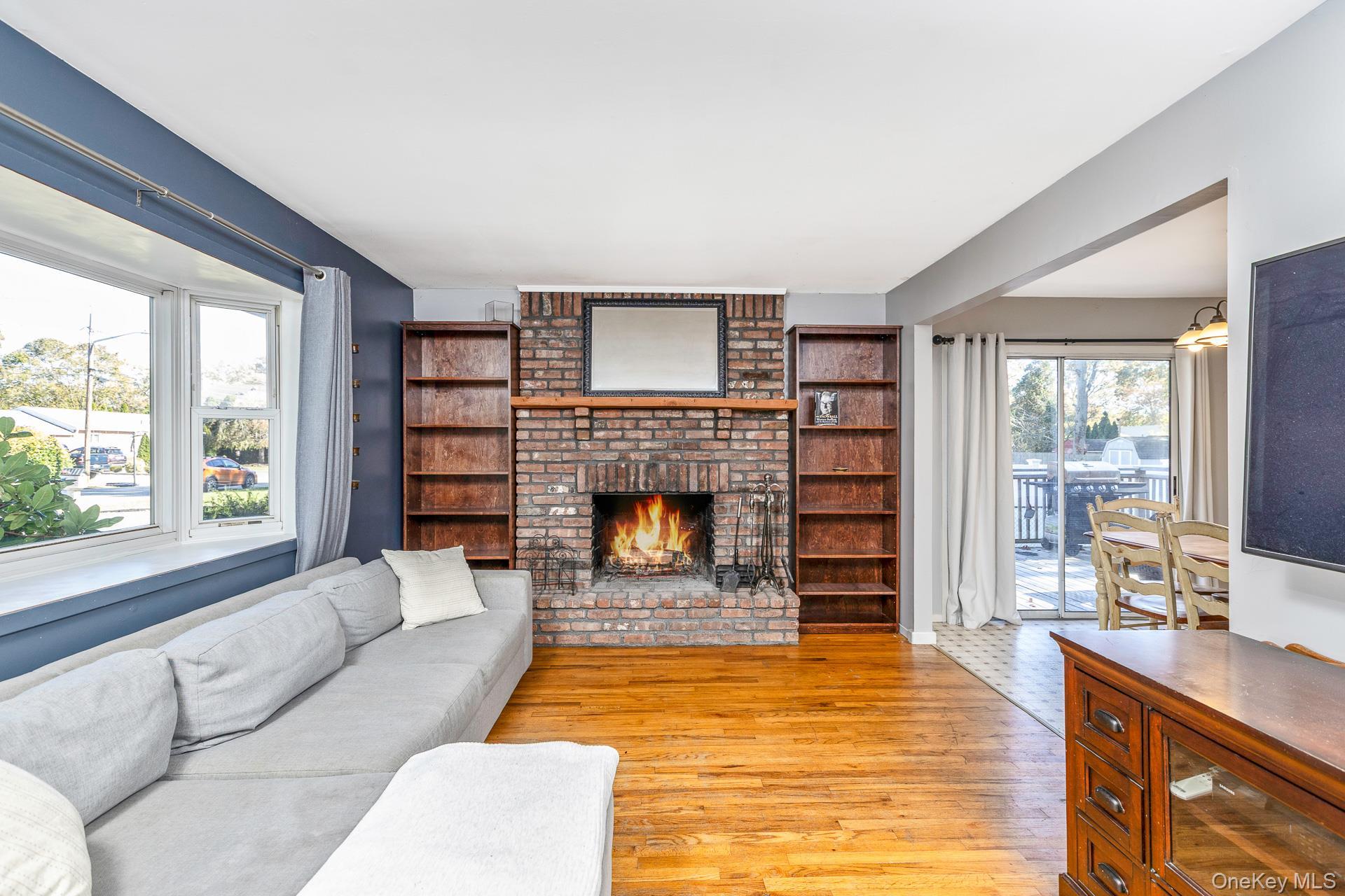 Single Family Applegate Suffolk County, NY 11950, MLS-927184-8