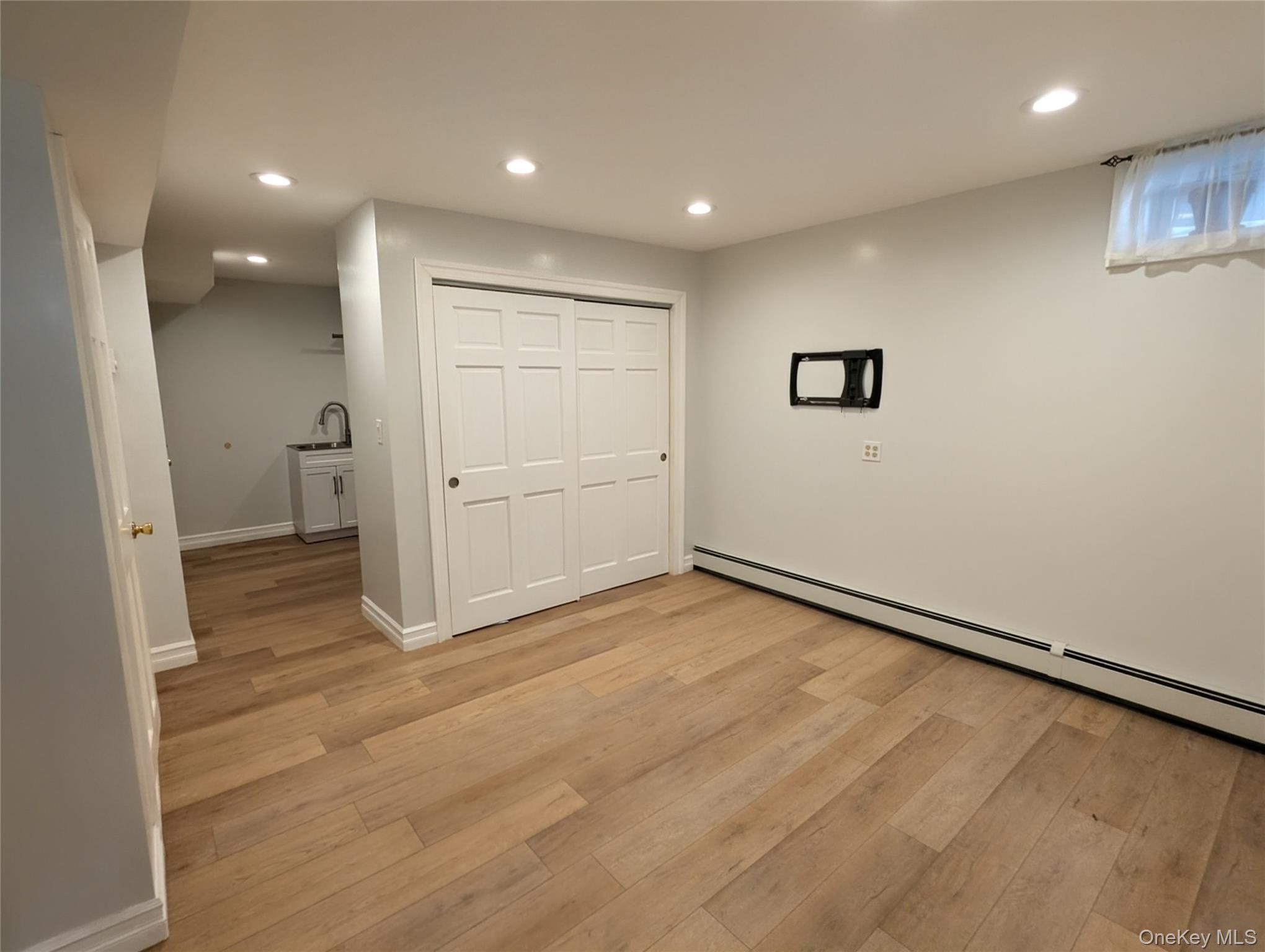 Single Family Springfield  Queens, NY 11411, MLS-927187-25