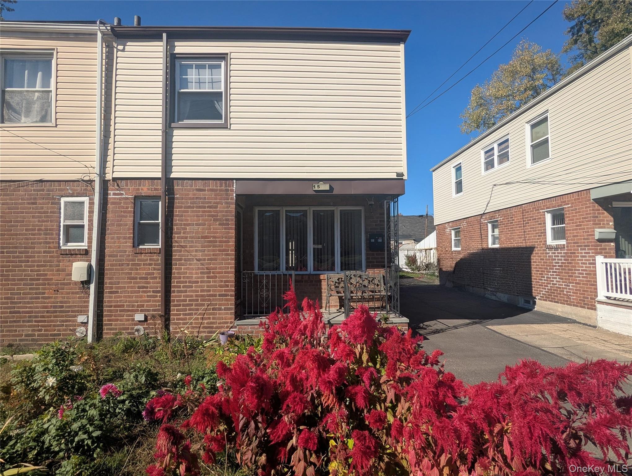 Single Family Springfield  Queens, NY 11411, MLS-927187-3