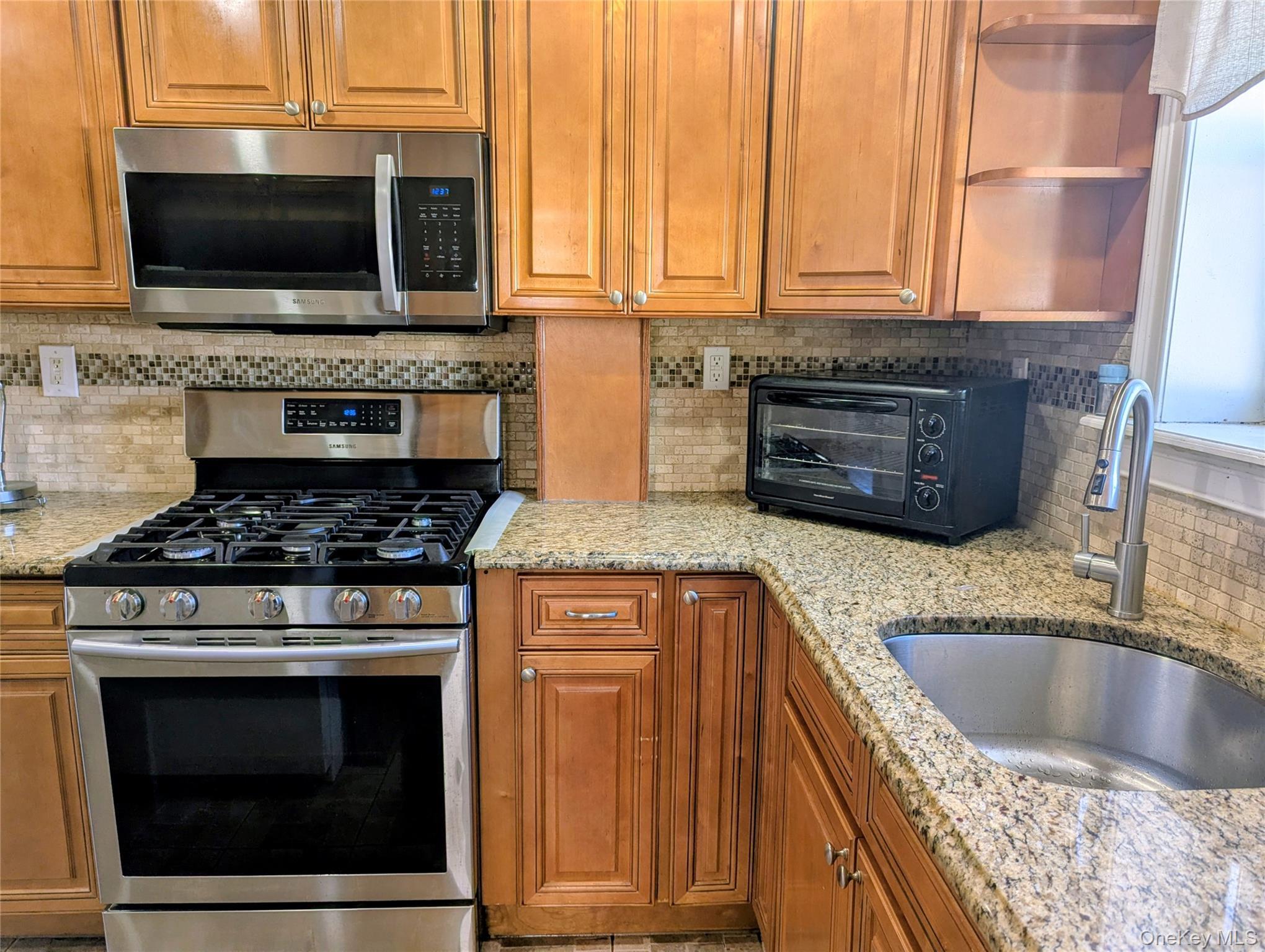 Single Family Springfield  Queens, NY 11411, MLS-927187-9