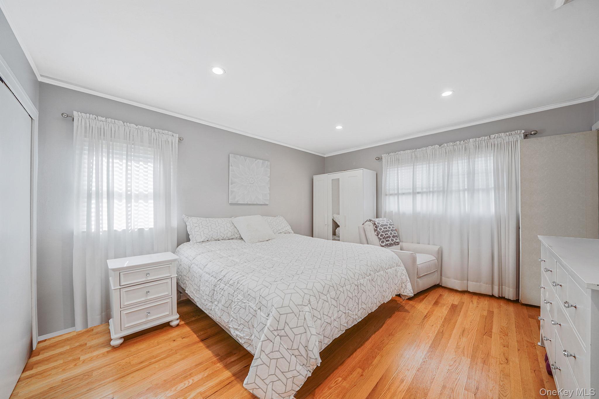 Single Family Claudy  Nassau County, NY 11040, MLS-927202-14