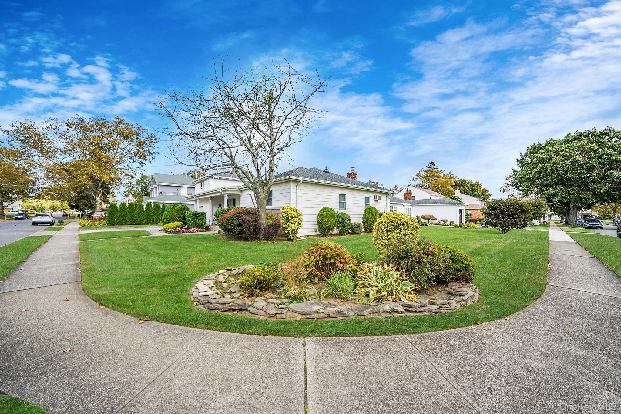 Single Family Claudy  Nassau County, NY 11040, MLS-927202-3