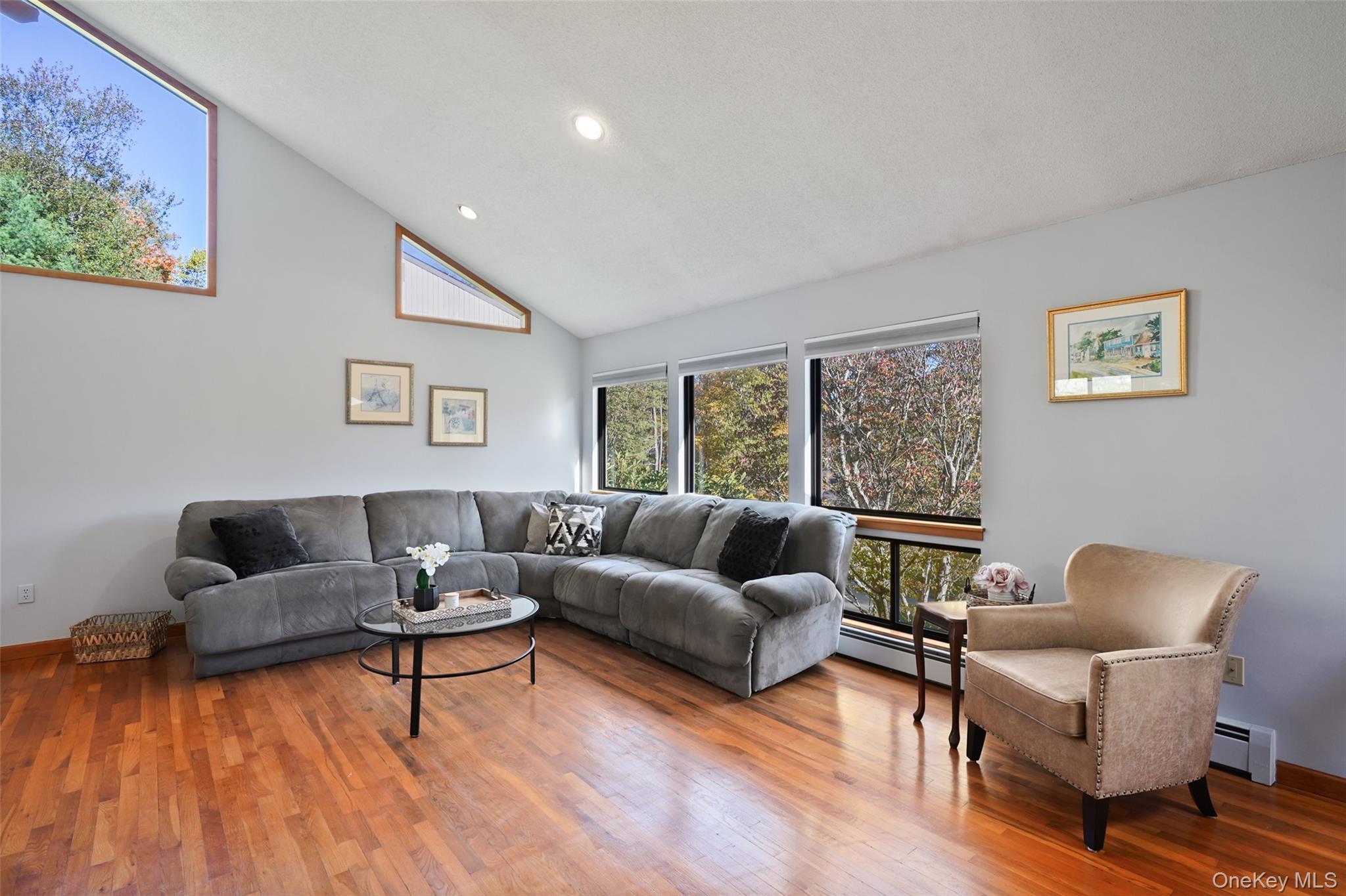 Single Family Arbor Westchester County, NY 10589, MLS-927231-2