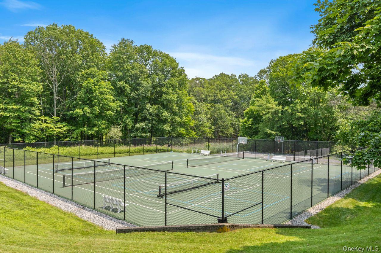 Single Family Arbor Westchester County, NY 10589, MLS-927231-36