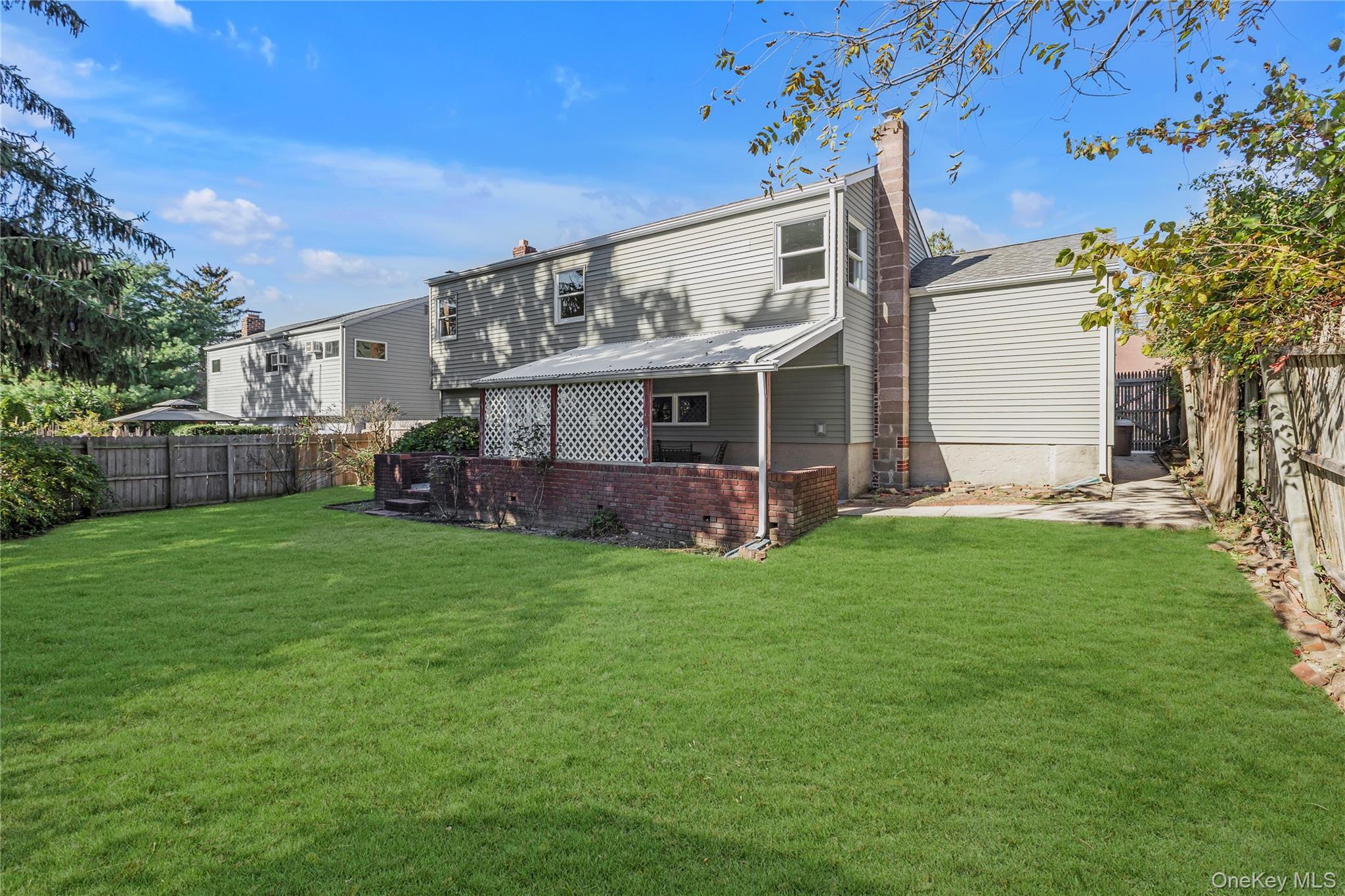 Single Family E. Cortelyou  Suffolk County, NY 11746, MLS-927232-19