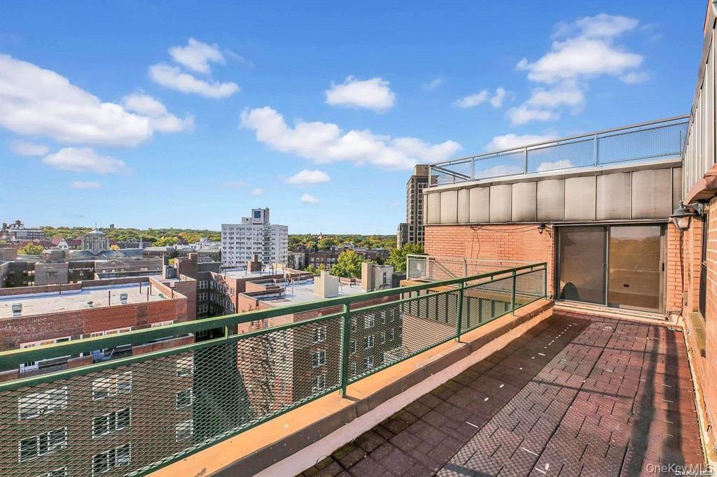 Condo 71st  Queens, NY 11375, MLS-927239-19