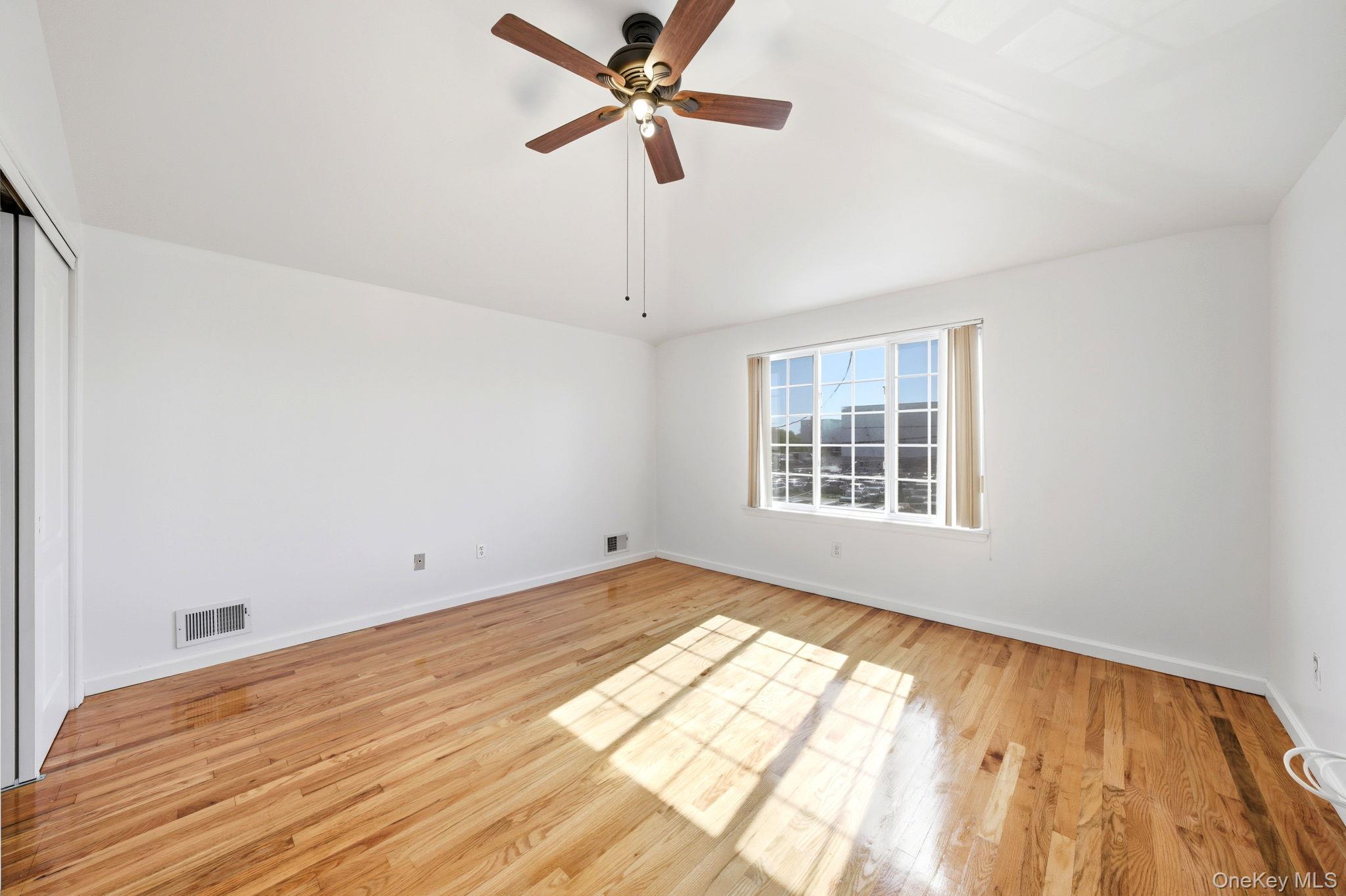 Single Family Beresford Staten Island, NY 10314, MLS-927251-14