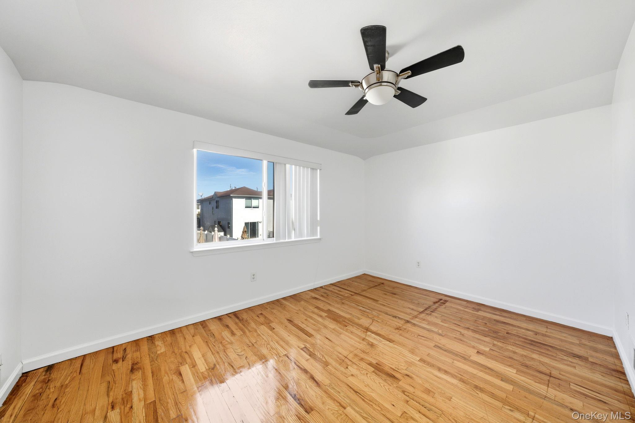 Single Family Beresford Staten Island, NY 10314, MLS-927251-17