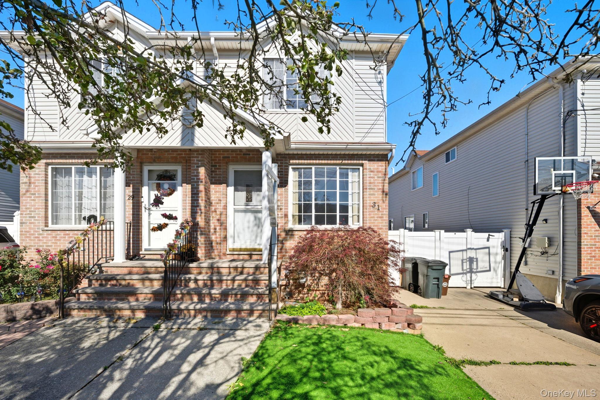 Single Family Beresford Staten Island, NY 10314, MLS-927251-2