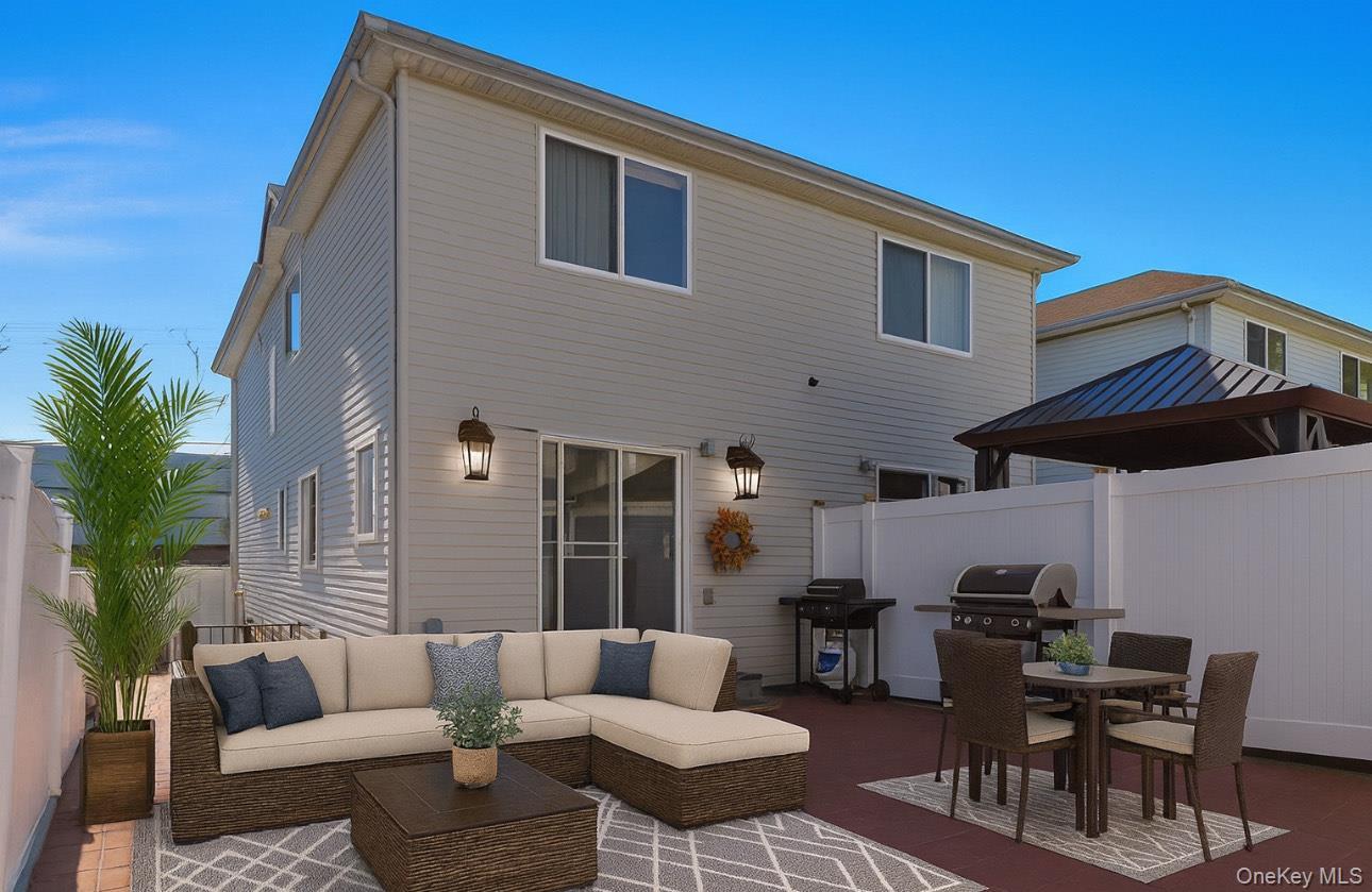 Single Family Beresford  Staten Island, NY 10314, MLS-927251-25