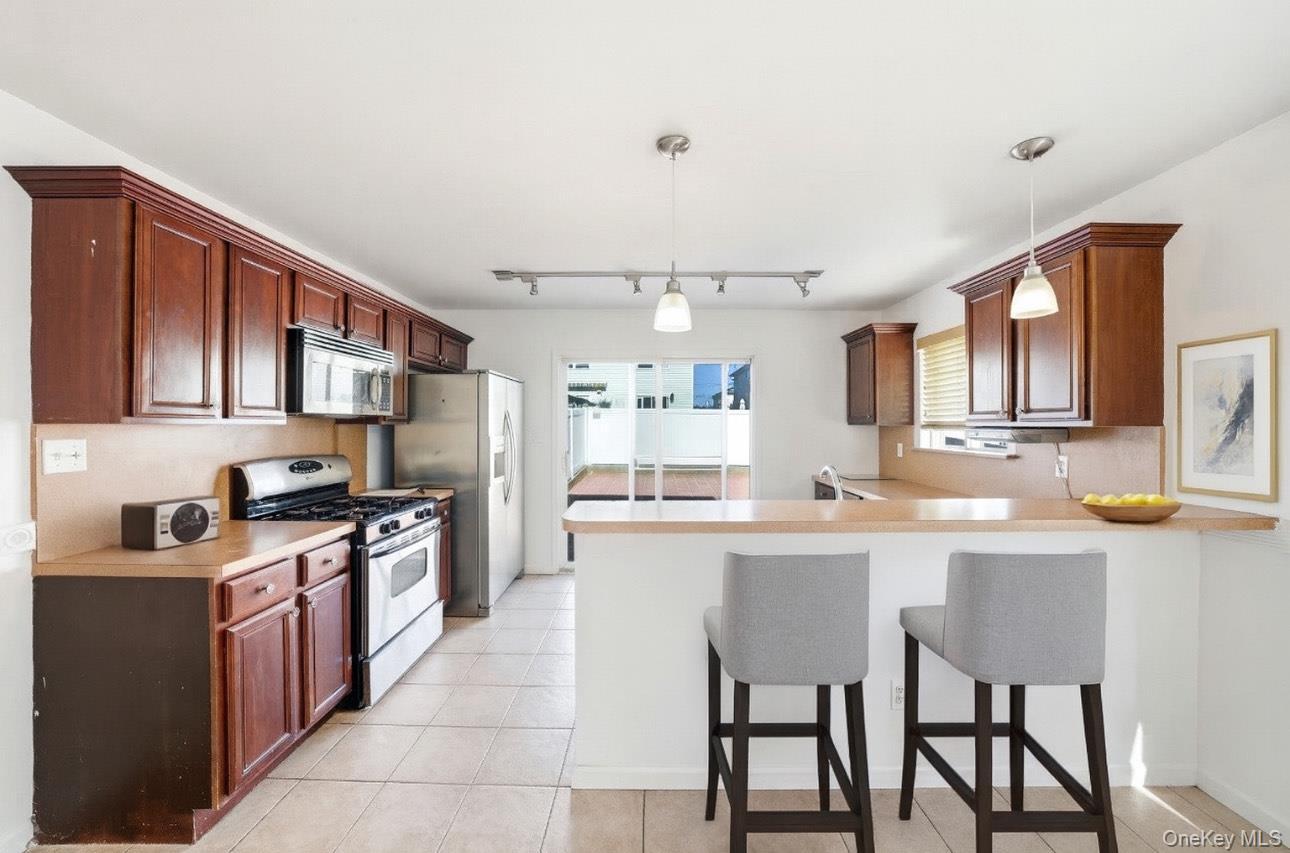 Single Family Beresford Staten Island, NY 10314, MLS-927251-6