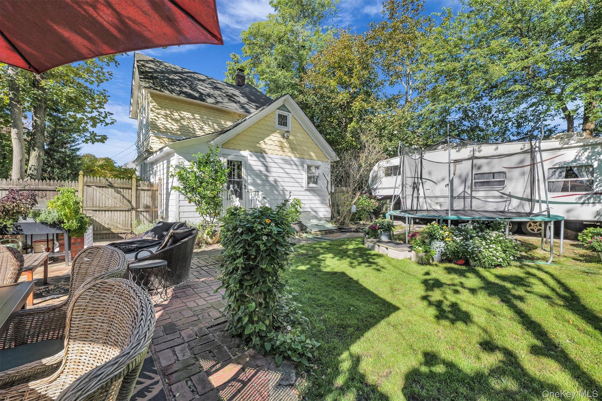 Single Family Jayne  Suffolk County, NY 11772, MLS-927253-30