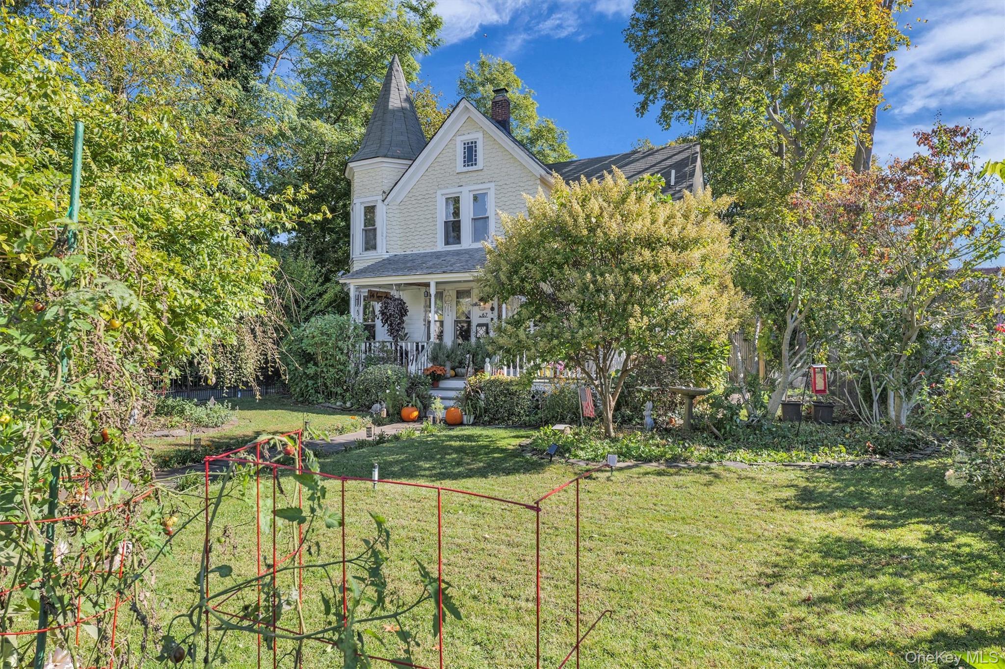 Single Family Jayne  Suffolk County, NY 11772, MLS-927253-35