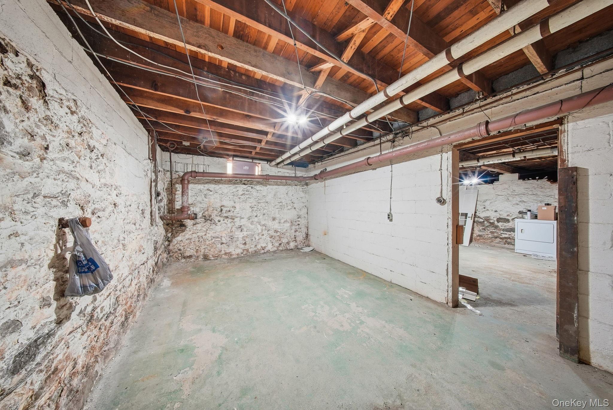 Single Family Main  Orange County, NY 12771, MLS-927257-21