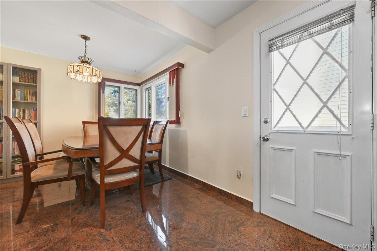 Single Family Crown  Nassau County, NY 11003, MLS-927266-10