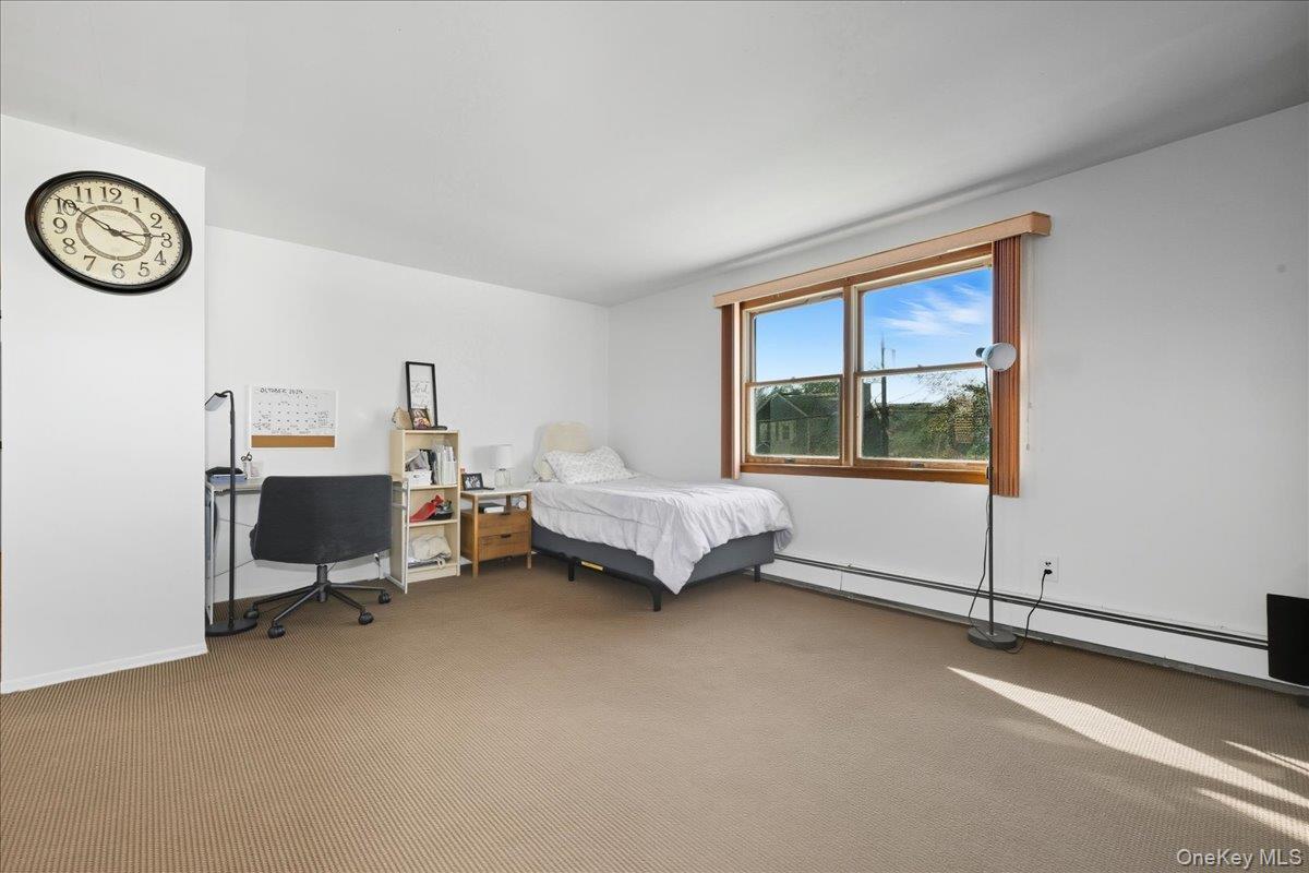 Single Family Crown  Nassau County, NY 11003, MLS-927266-16