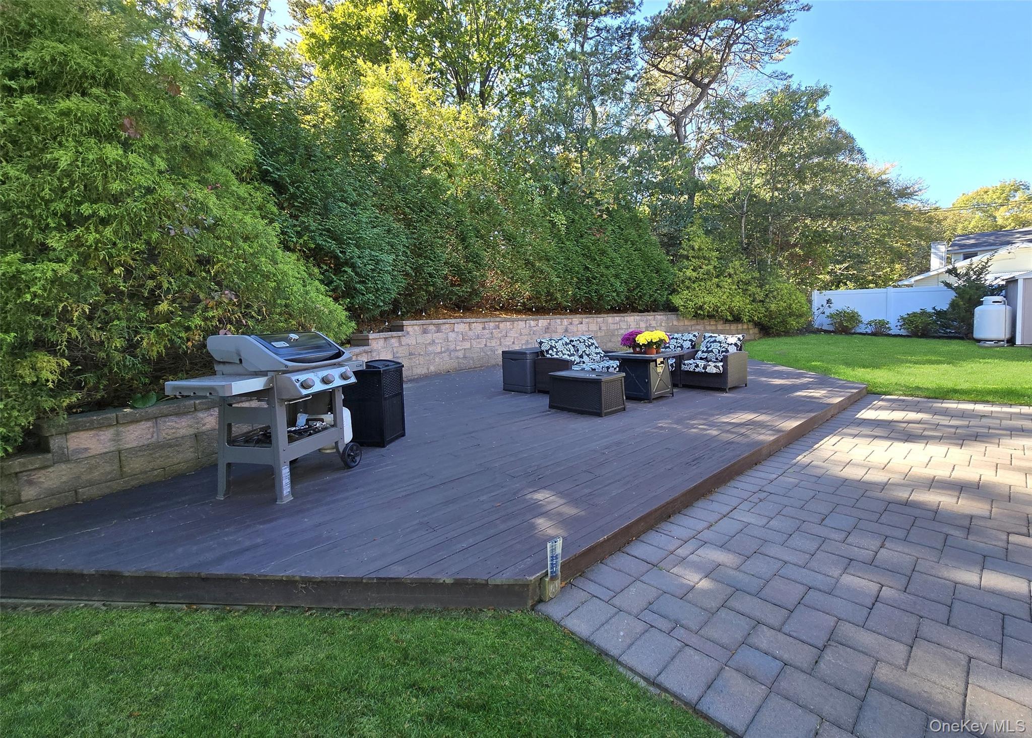 Single Family Wedgewood  Suffolk County, NY 11727, MLS-927279-24