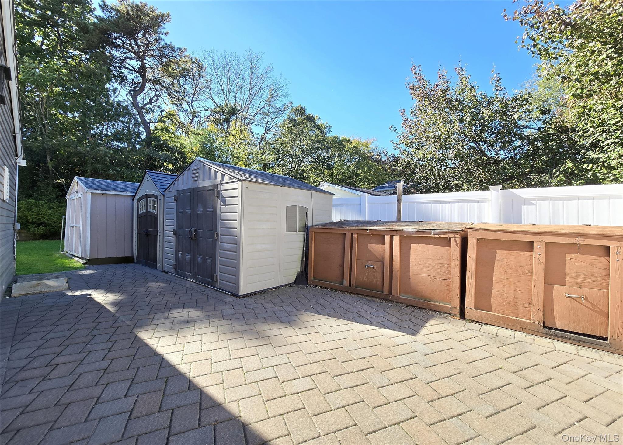 Single Family Wedgewood  Suffolk County, NY 11727, MLS-927279-26